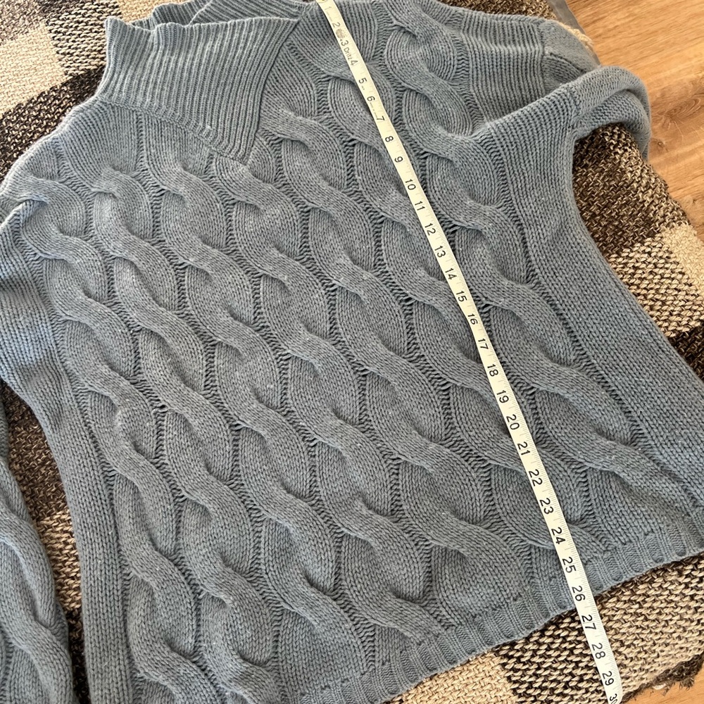 Cable-Knit Cashmere Sweater - Slate Gray Blue - Picture 5 of 5